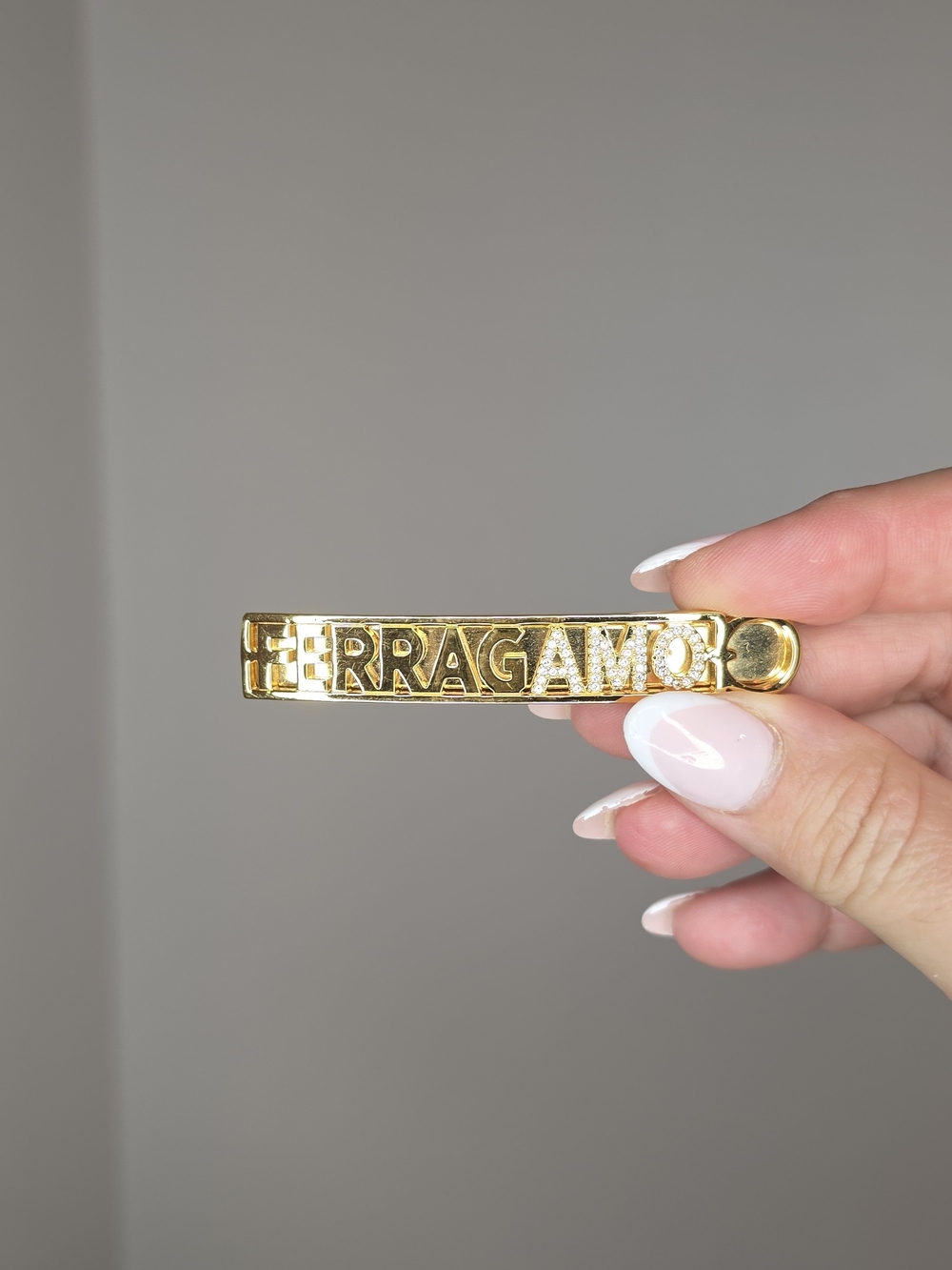 Salvatore Ferragamo Gold Logo Barrette - Gold HAIR CLIP